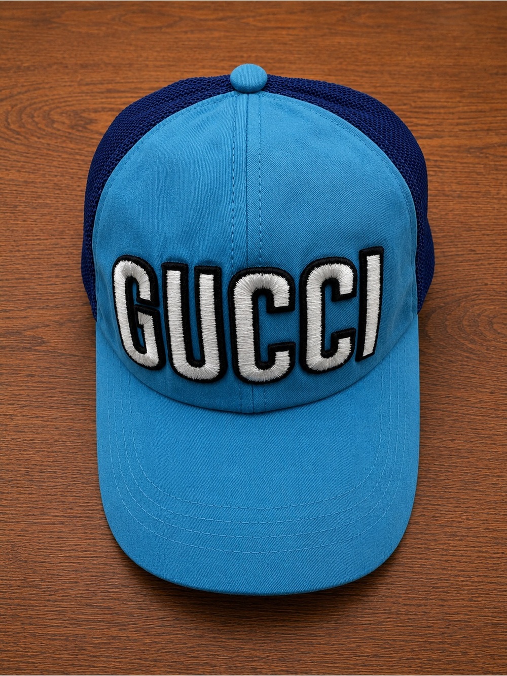 Gucci Embroidered Patch Logo Baseball Trucker Hat - White - Size M